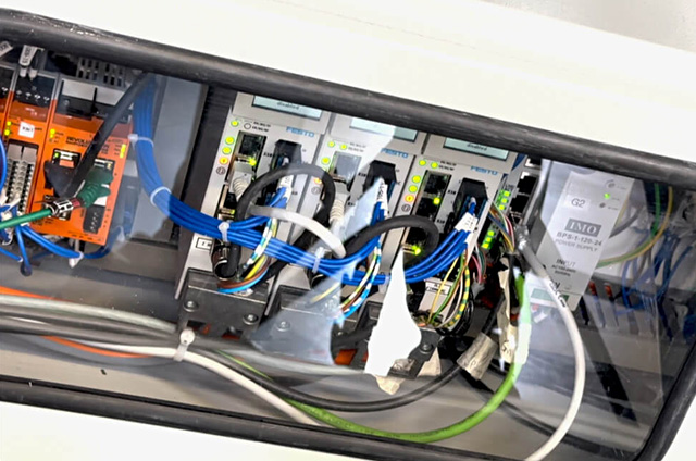 RevPi installation in the control cabinet